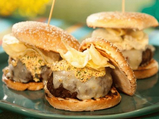 Фото Cheeseburger со крем сирење
