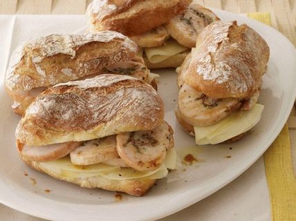 Фото италијански сендвичи со мисирка и панцета
