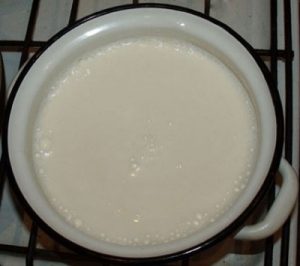 Јогурт во производител на јогурт