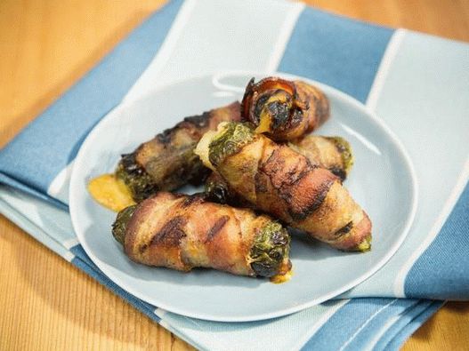 Фотографија со садови - полнети пиперки од скара од јалапено