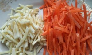 Супа од морков ориз