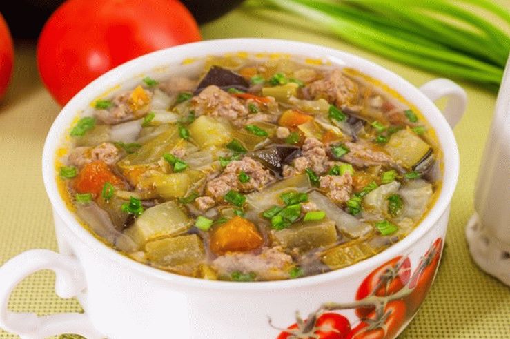 Супа од зеленчук со мелен зеленчук