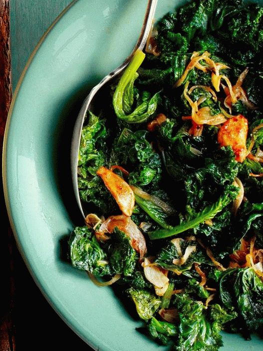 Плетена салата сенф со Кале