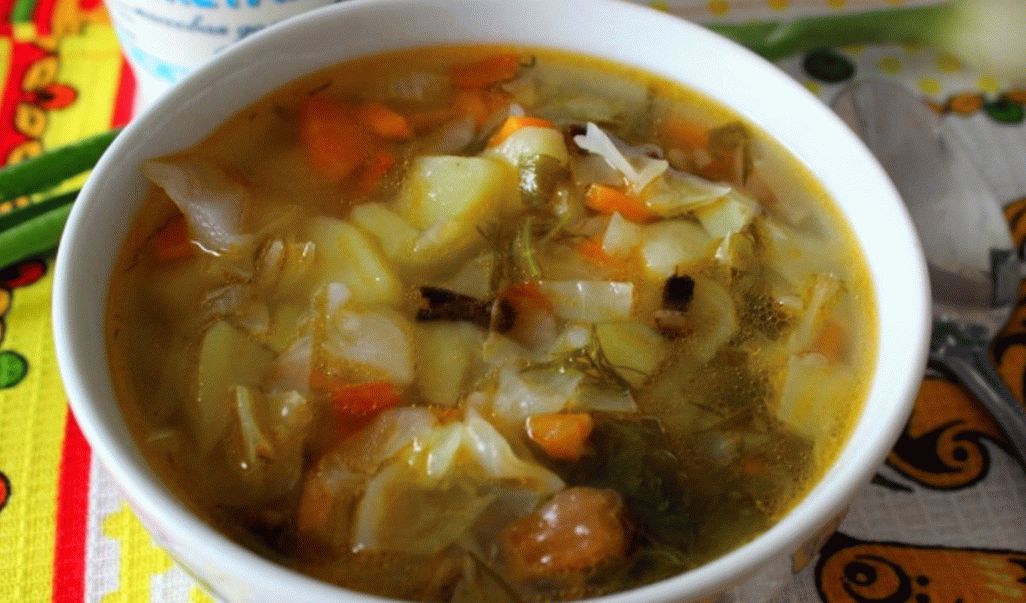 Супа од зелка со zalessky печурки
