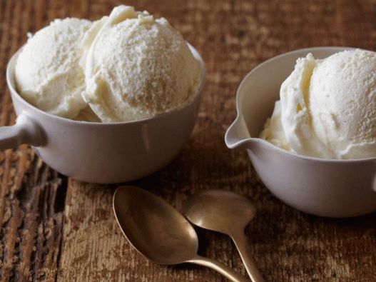 Фото прекрасен сладолед од ванила